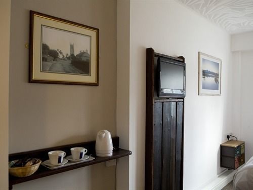 Inn Swan